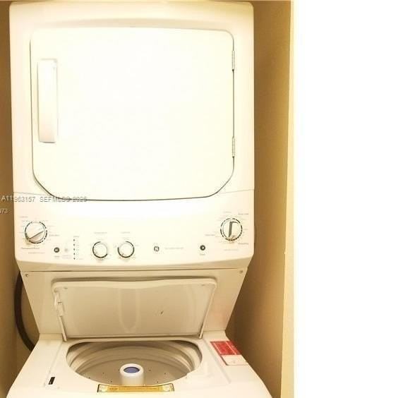 17102 Sw 95th Ter #0 - Photo 4 of 10