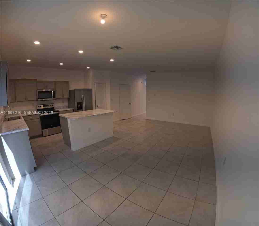 1170 Sw 7th Ct #NA - Photo 2 of 6