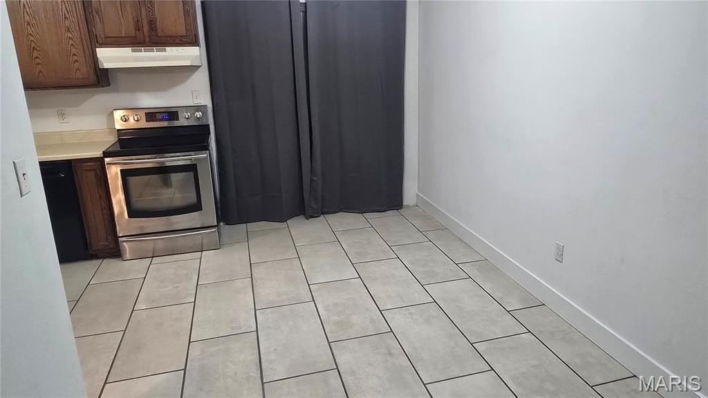 13 Yorkshire Ln #1 - Photo 3 of 10