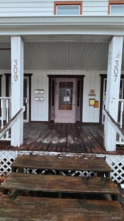 309 S Lincoln Ave #A - Photo 2 of 13