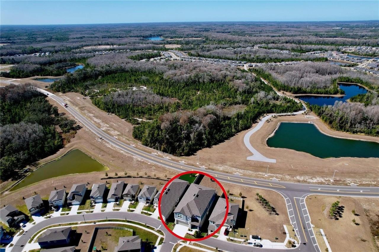 17498 Happytrails St - Photo 6 of 50