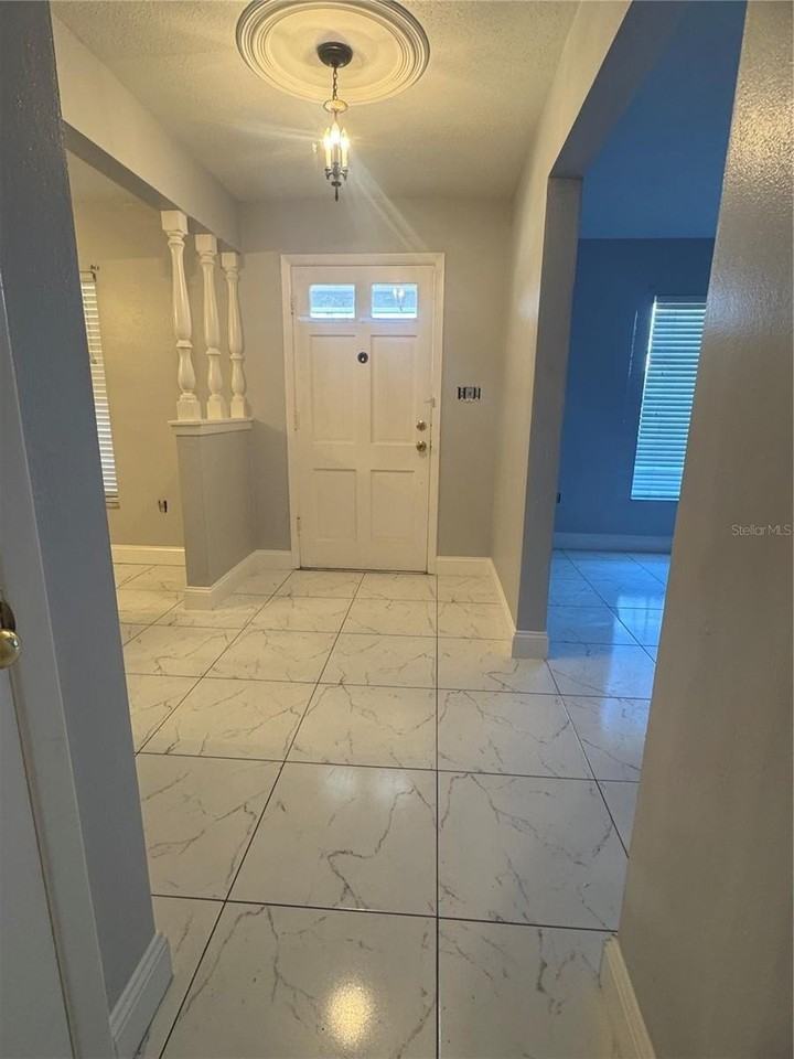 4107 Old Dominion Rd - Photo 3 of 28