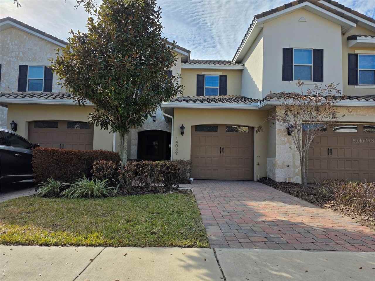 14039 Helsby St - Photo 6 of 34