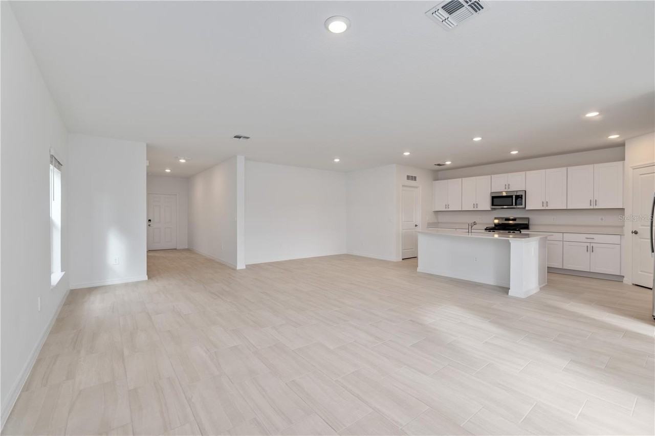 13073 Empress Jewel Trl - Photo 6 of 37