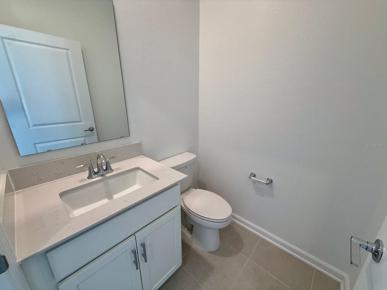 5656 Lemon Grass St - Photo 4 of 30