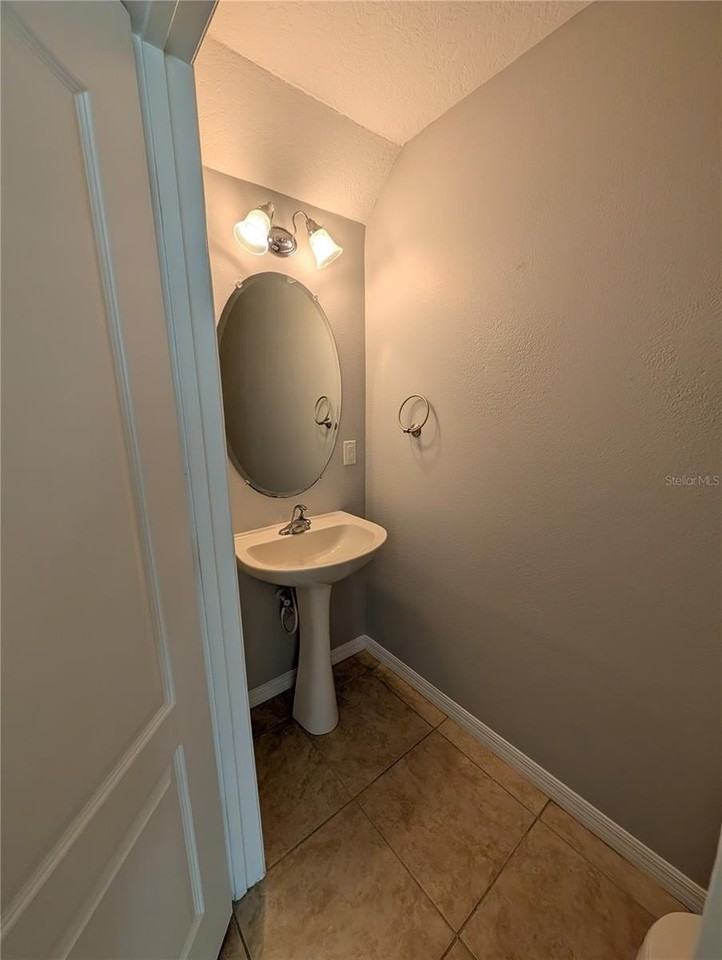 9437 Flowering Cottonwood Rd #9437 - Photo 6 of 24