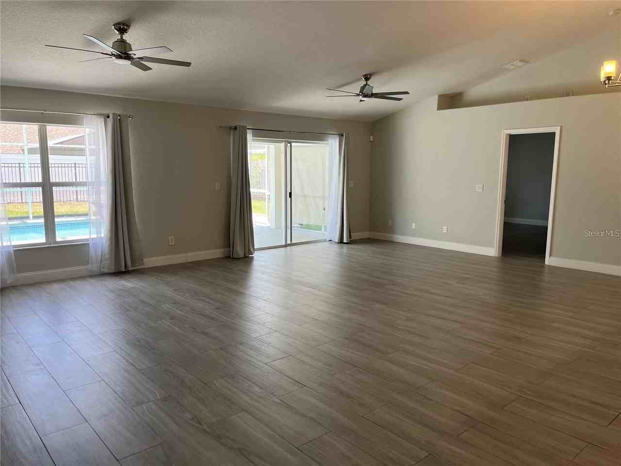 3350 Countryside View Dr - Photo 2 of 14