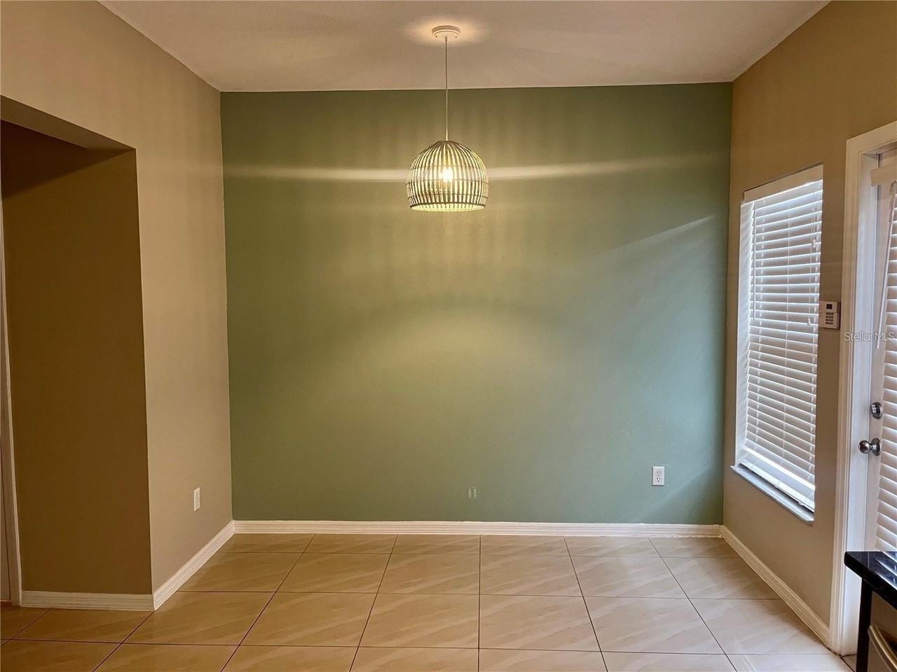 13344 Harbor Shore Ln - Photo 4 of 18