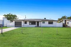 1389 Pine Ave - Photo 1 of 1