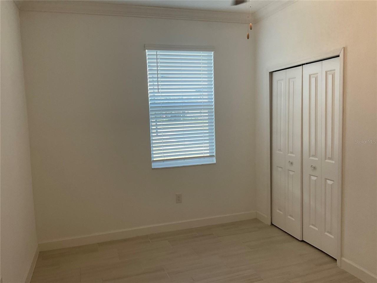 1745 142nd Ter E - Photo 3 of 15