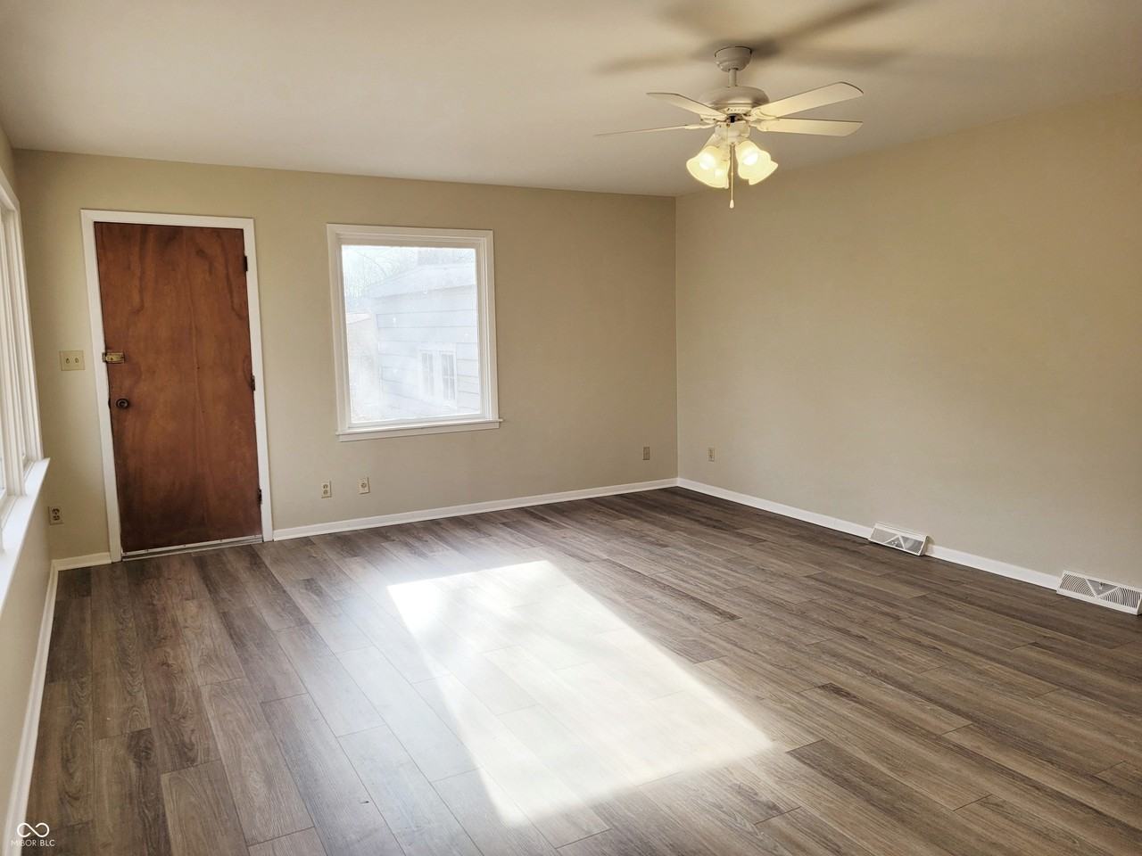 1130 Tuck A Way Ridge Ln - Photo 5 of 27