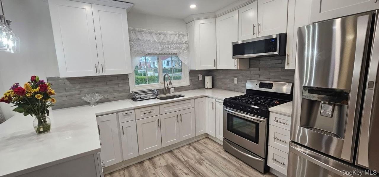 1 Blackford Ave - Photo 6 of 23