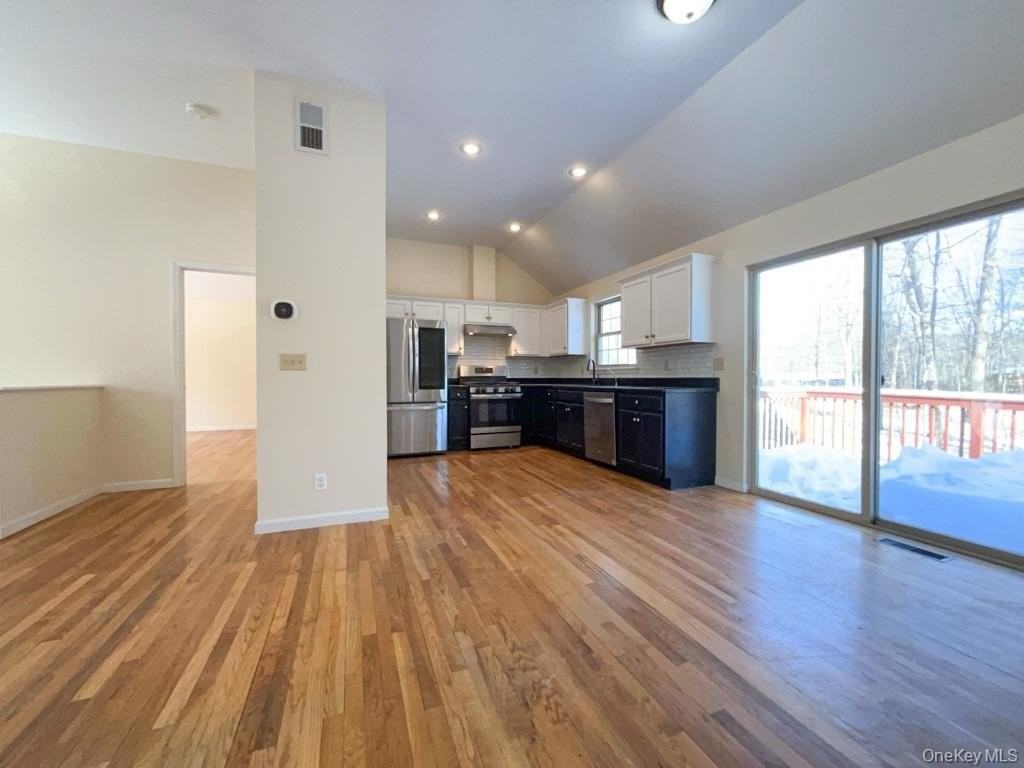 2 Fieldstone Dr - Photo 3 of 15