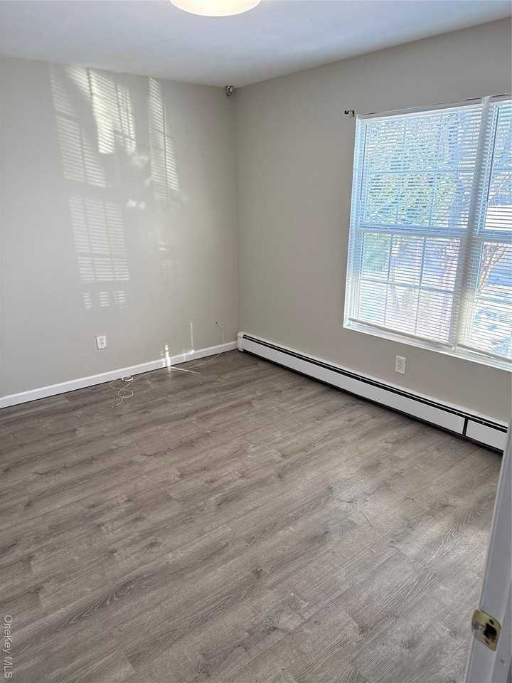 25 Brightside Ave - Photo 3 of 7