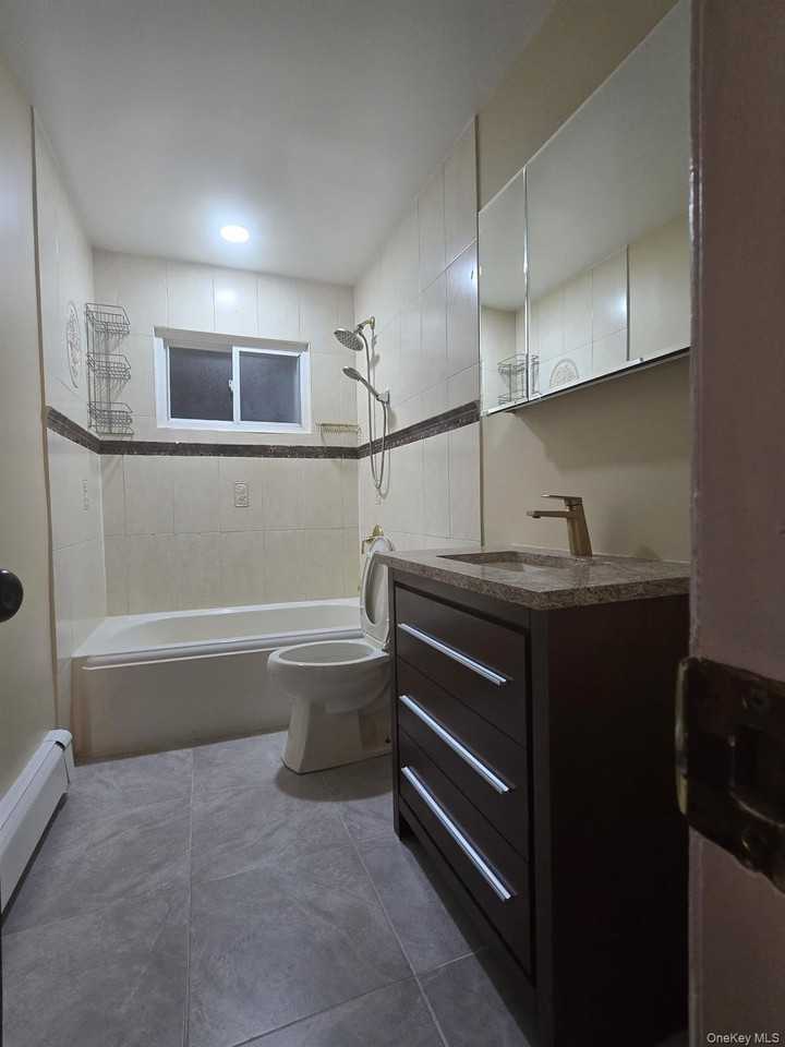 3666 Illona Ln - Photo 5 of 9