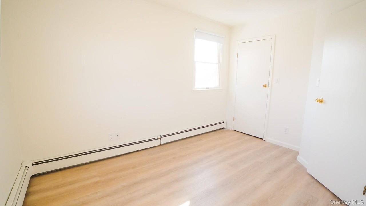 5 Pearsall Pl - Photo 6 of 9