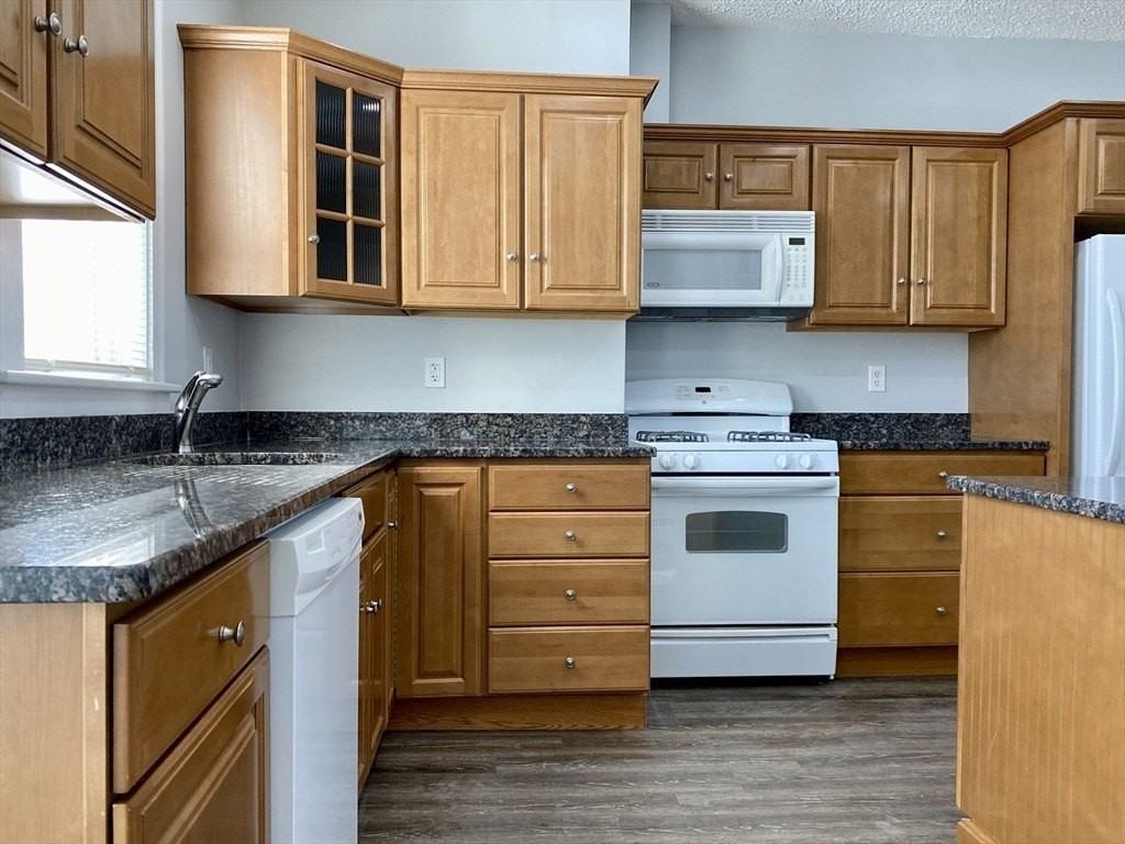 24 Hancock St Unit 2 #2 - Photo 5 of 31