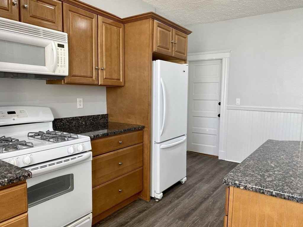 24 Hancock St Unit 2 #2 - Photo 6 of 31