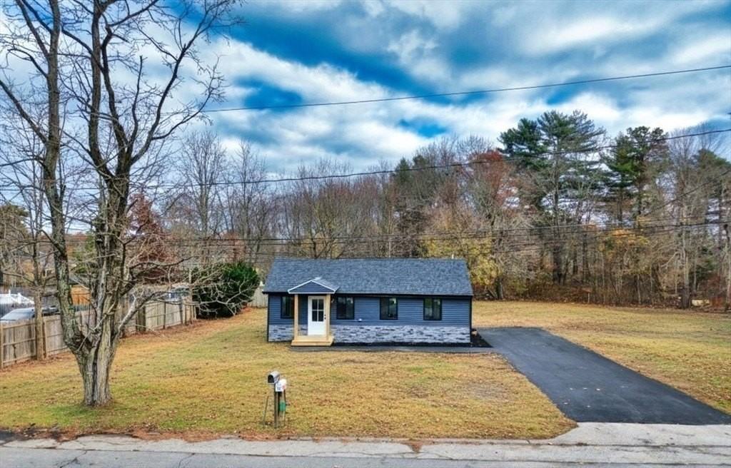 4 Water St - Photo 7 of 40