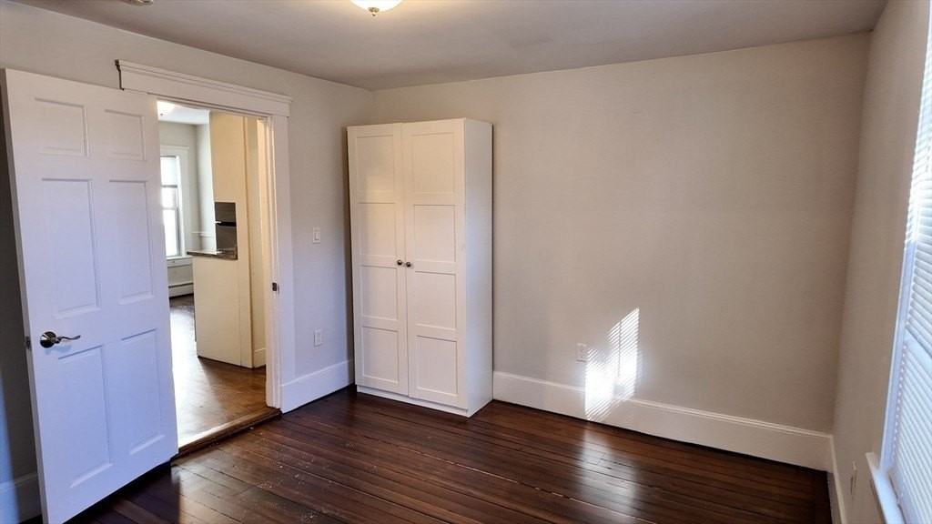 294 Windsor St Unit 2 #2 - Photo 4 of 13