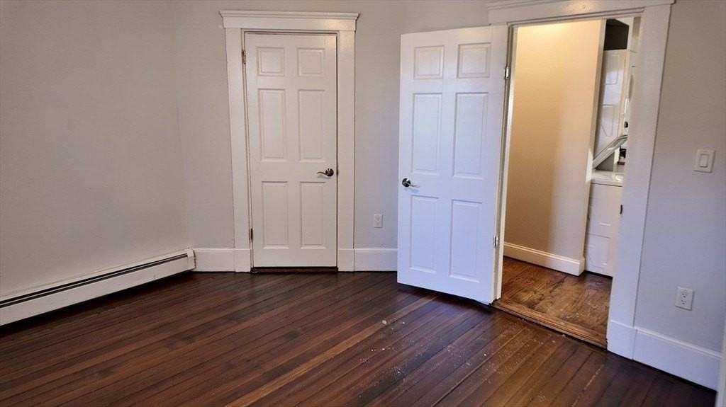 294 Windsor St Unit 2 #2 - Photo 5 of 13