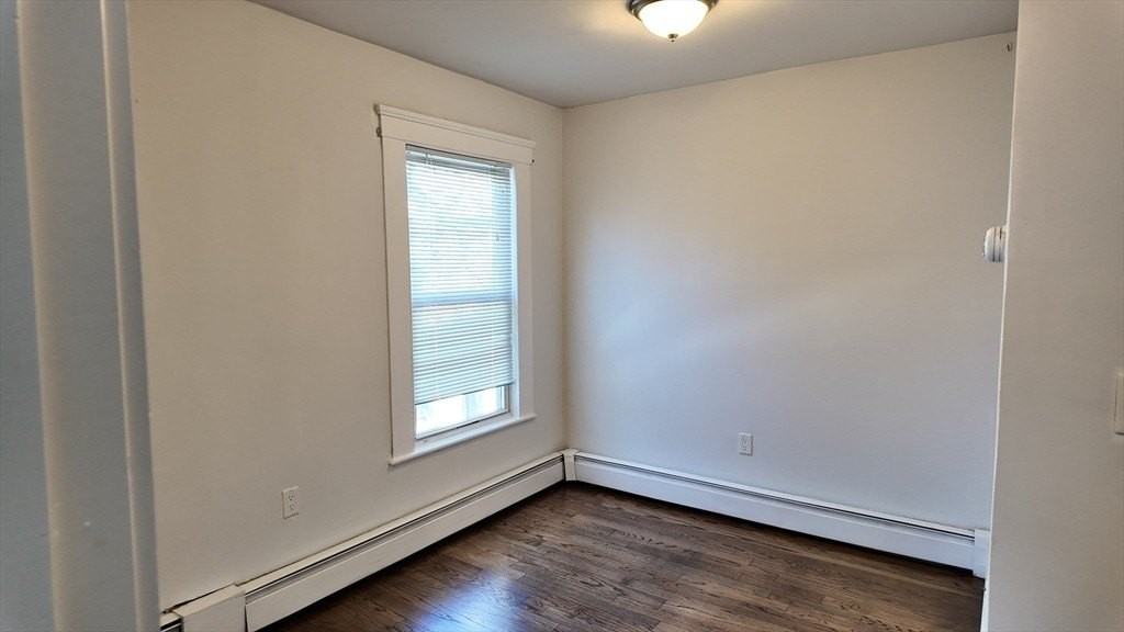 294 Windsor St Unit 2 #2 - Photo 7 of 13