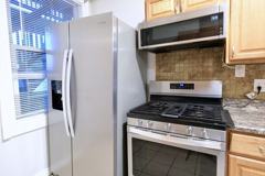 333 Centre St Unit E #E - Photo 1 of 1