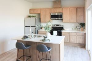 featured image of 1200 N 8th Ave