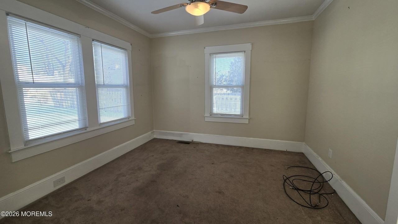 16 Colfax St - Photo 5 of 15