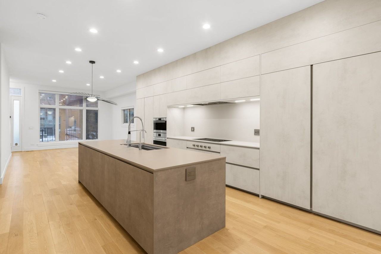 1618 W Pierce Ave - Photo 7 of 31