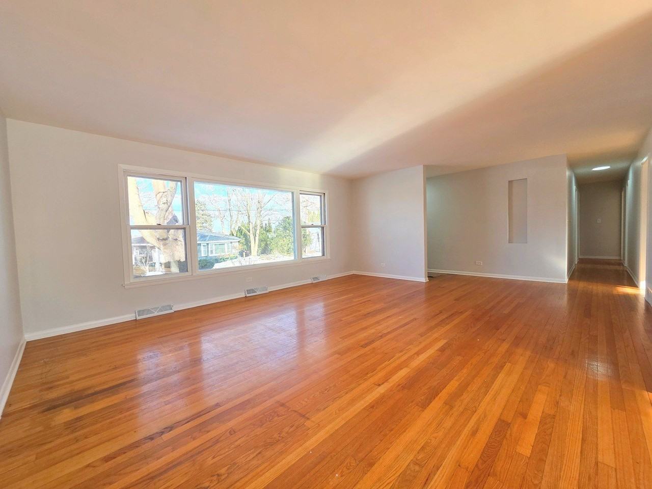 29 E Lake Shore Dr - Photo 4 of 42