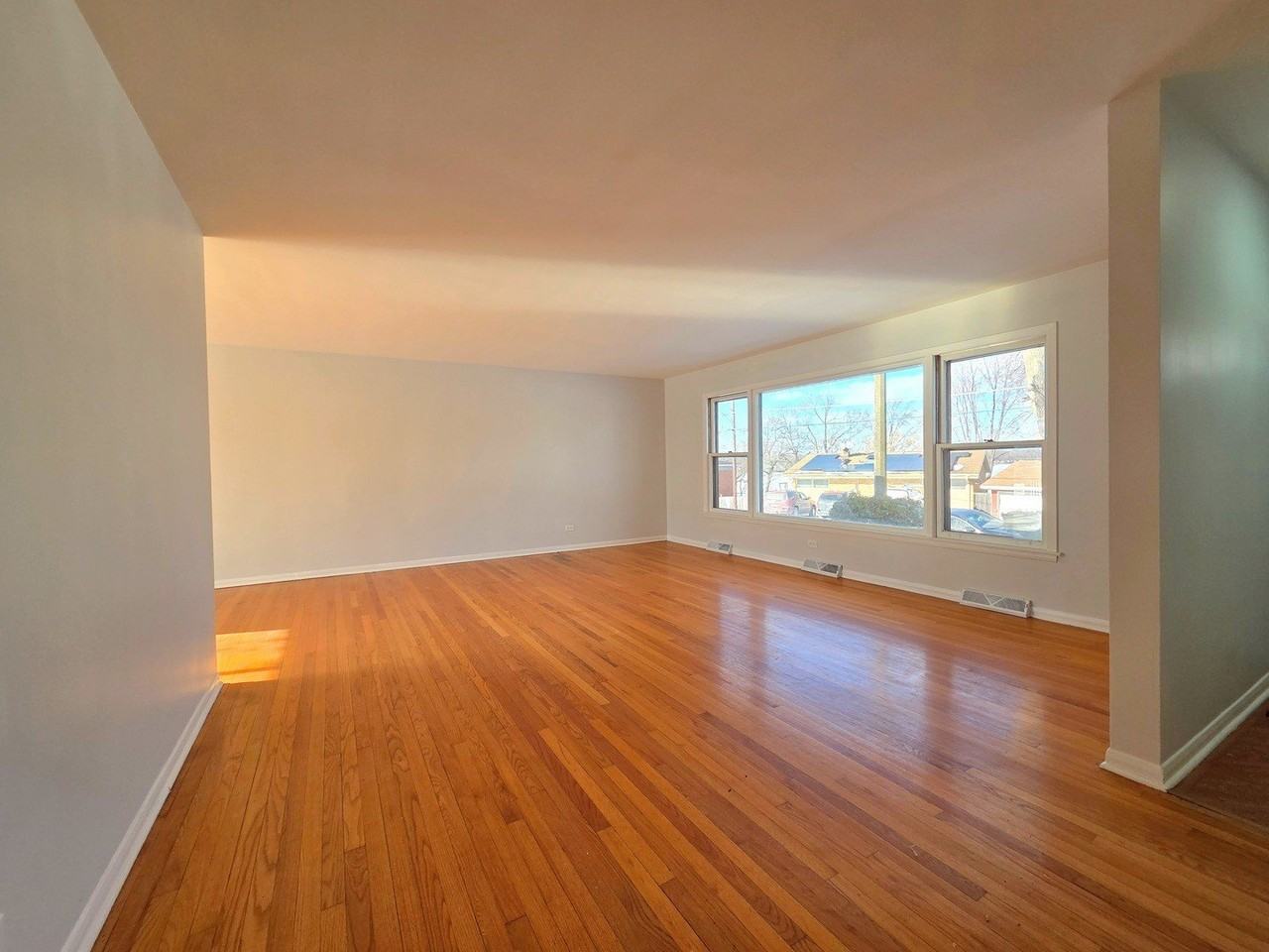 29 E Lake Shore Dr - Photo 6 of 42