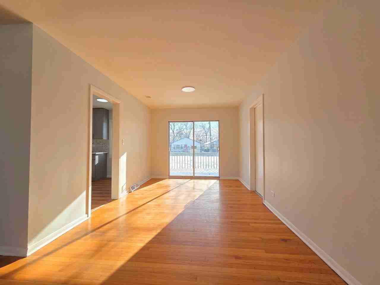 29 E Lake Shore Dr - Photo 7 of 42