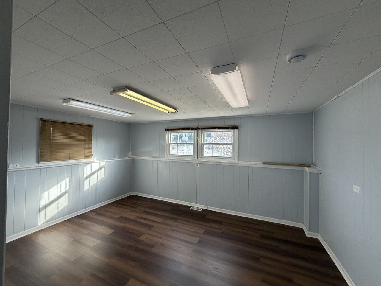 1200 Glen Ln - Photo 6 of 31