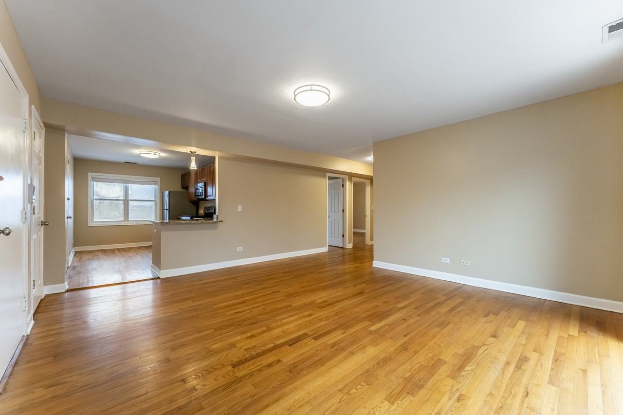 6417 N Damen Ave Apt 3w #3W - Photo 5 of 19