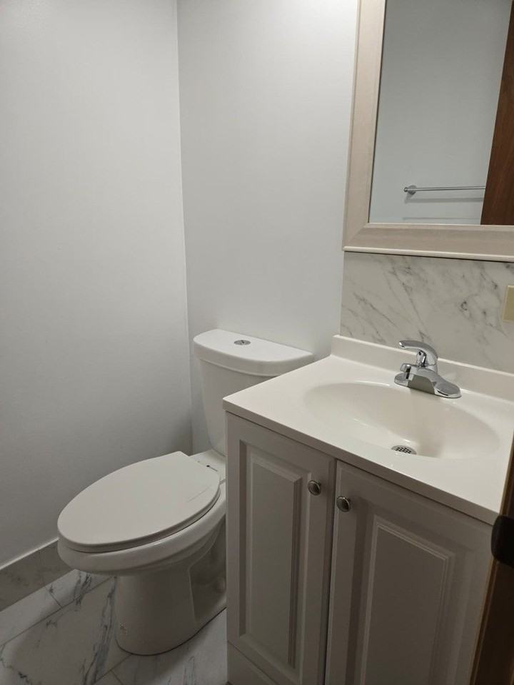 6146 N Melvina Ave Unit 2 #2 - Photo 7 of 12