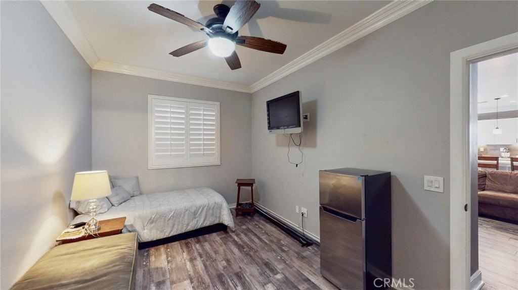 22189 Empress St - Photo 5 of 10