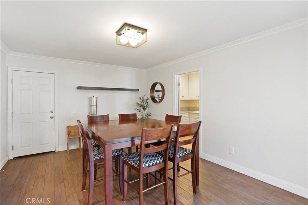 1619 Carmel Cir W - Photo 7 of 35