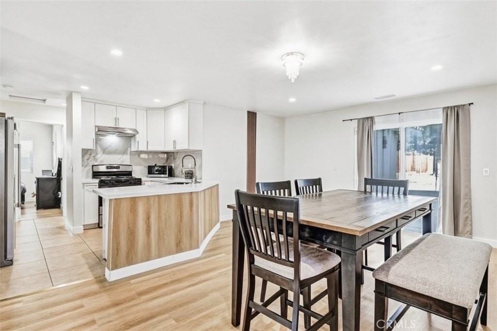 66054 1st St - Photo 6 of 14