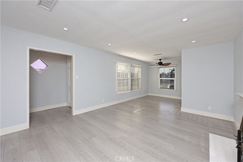 7927 Brookmill Rd - Photo 5 of 25