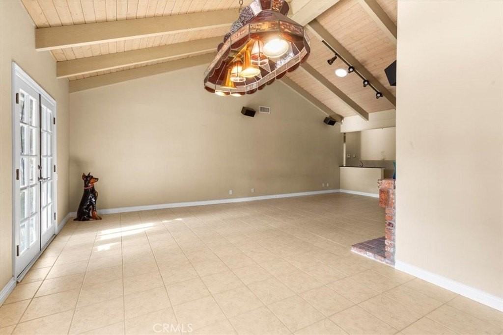 4350 Mahogany Cir - Photo 6 of 31