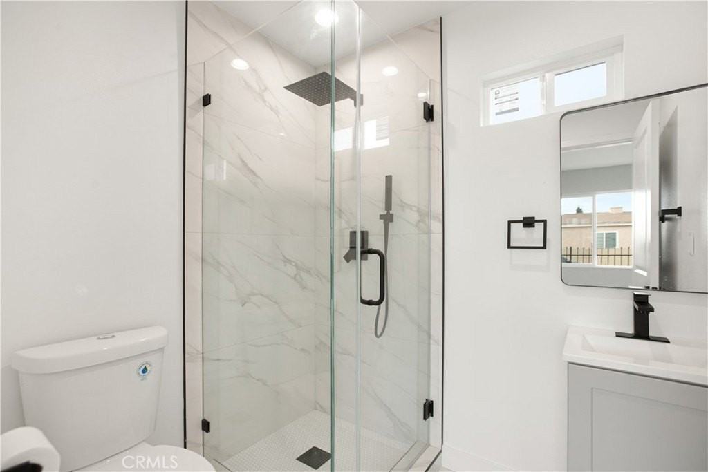 805 N N Kemp Avenue - Photo 7 of 17