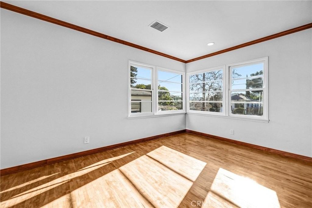 4907 Aldama St - Photo 7 of 24