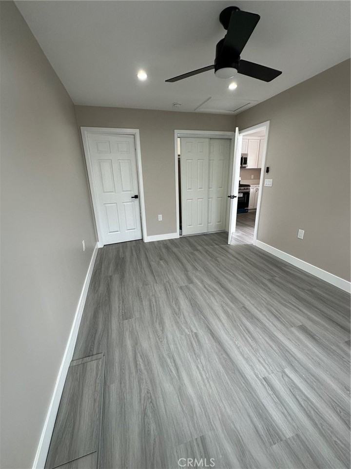 11715 Mitla Ave - Photo 7 of 9