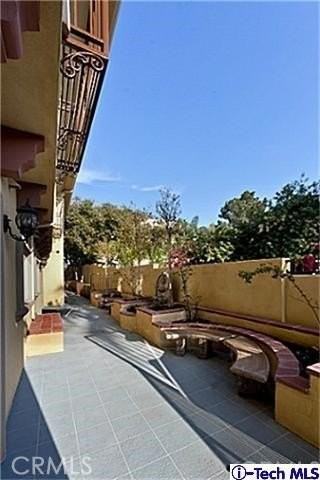 10214 Fernglen Ave #5 - Photo 2 of 7