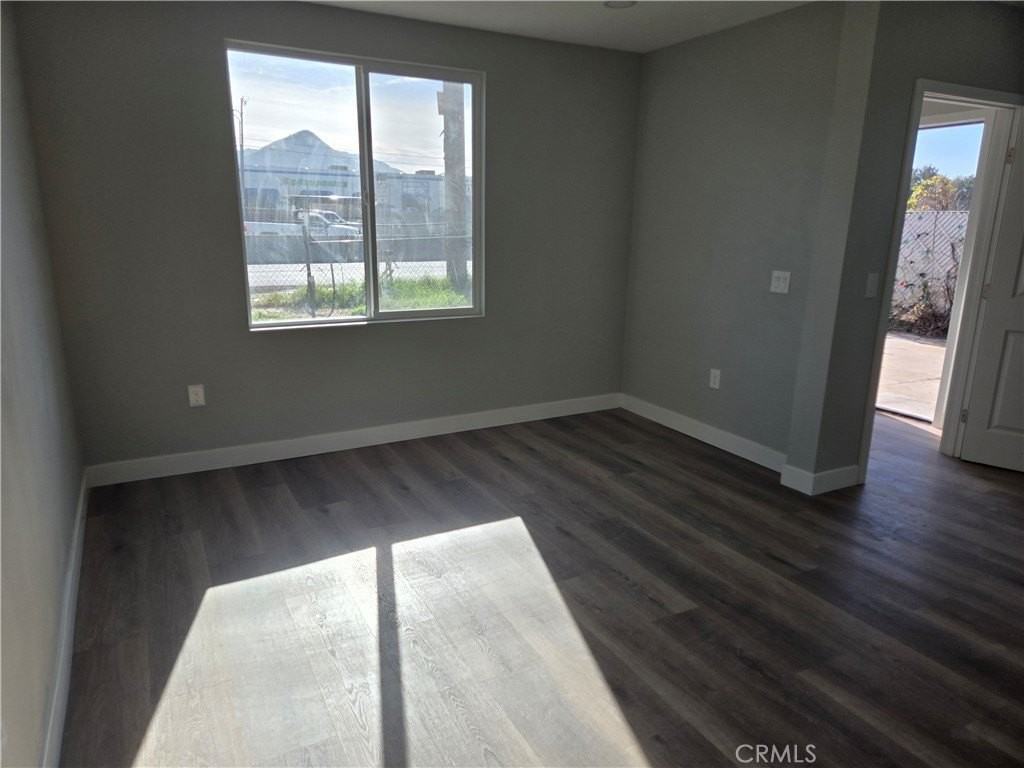 577 W La Cadena Dr - Photo 6 of 10