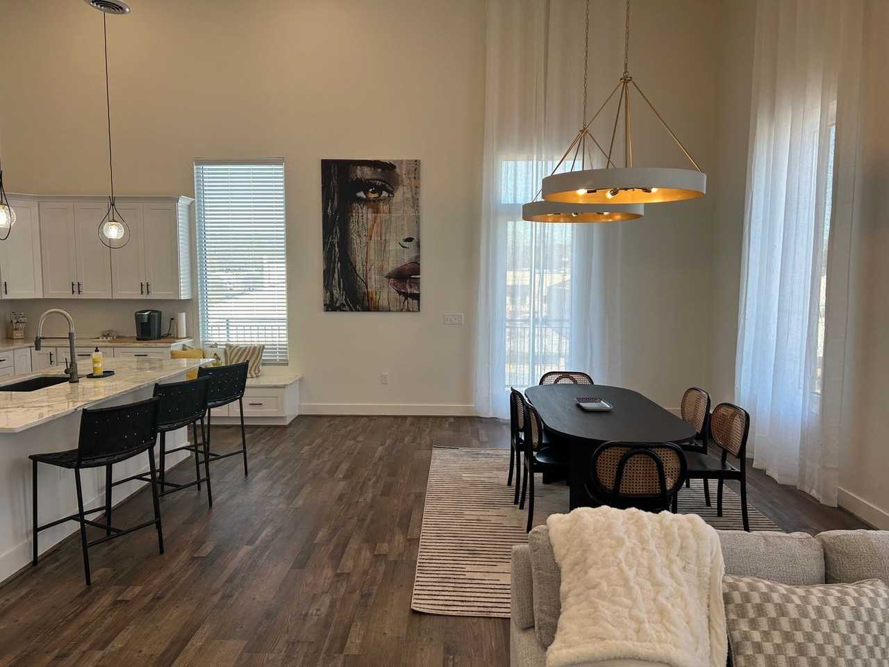 165 Morrow Ave #201 - Photo 3 of 23