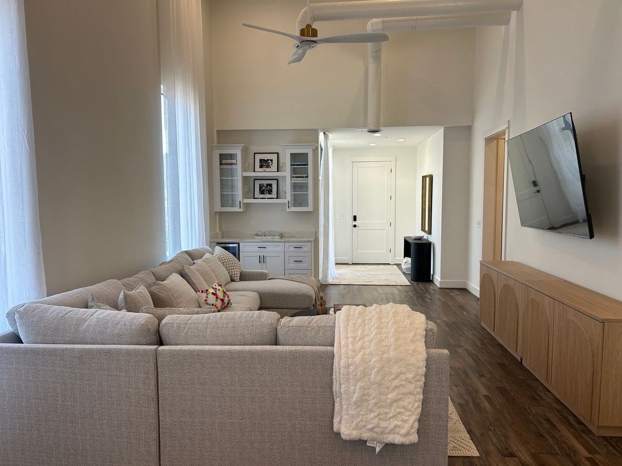 165 Morrow Ave #201 - Photo 6 of 23