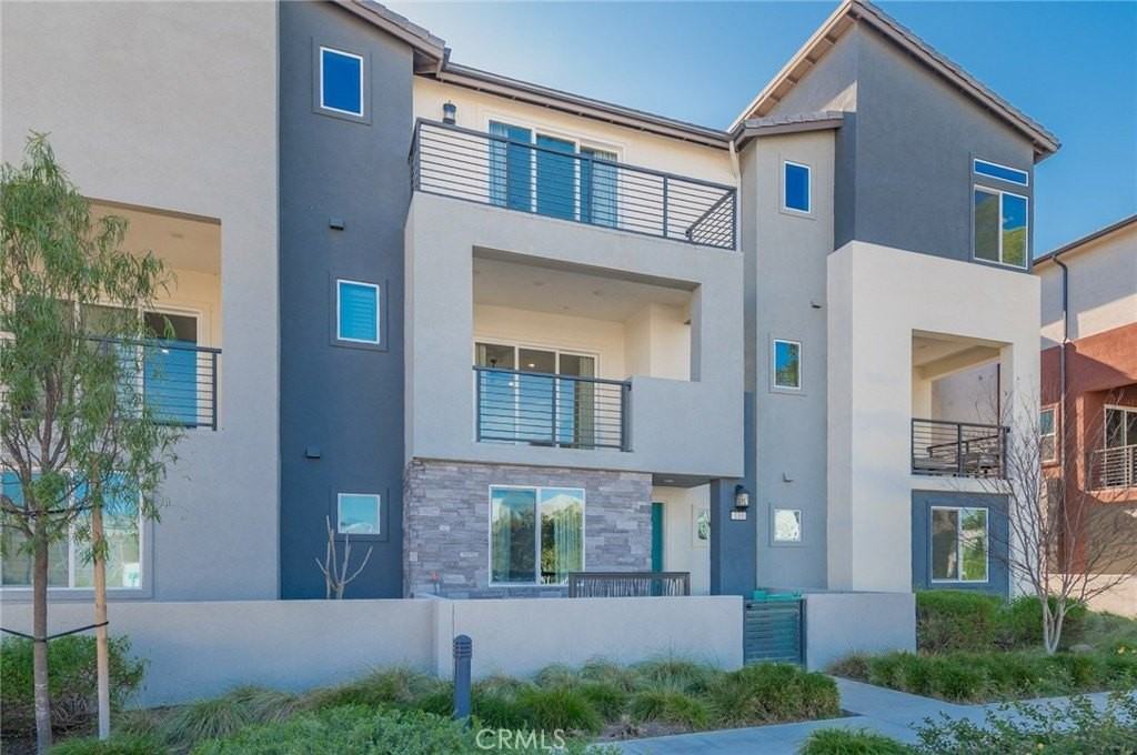 133 Biome - Photo 2 of 33