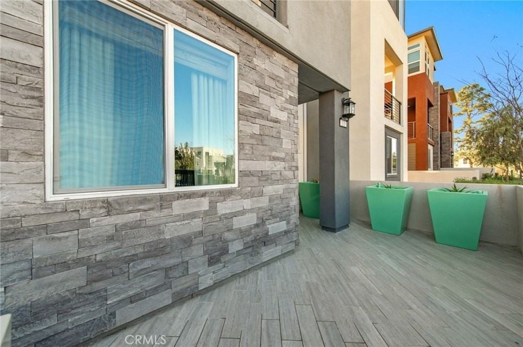 133 Biome - Photo 5 of 33